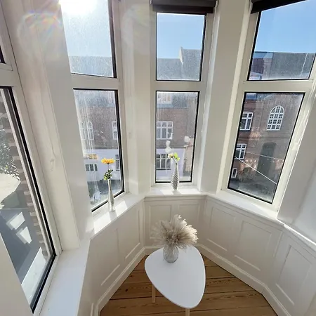 아파트 Unique Luxurious And Historic 130 M2 에스비에르