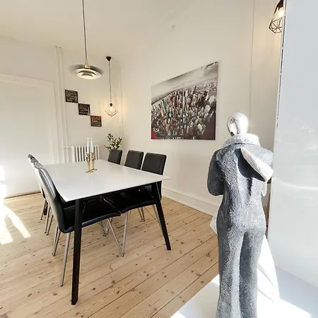 Unique Luxurious And Historic 130 M2 *