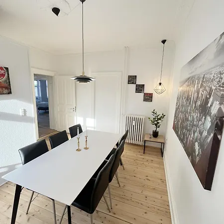Unique Luxurious And Historic 130 M2 아파트 에스비에르